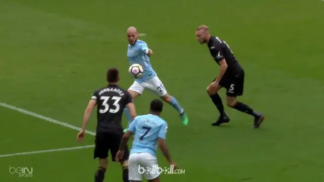 Manchester City berpesta gol ke gawang Swansea City meski sudah memastikan gelar juara Liga Inggris dengan skor 5-0, Minggu (22/4). Raheem Sterling menjadi bintang di babak pertama lewat assist nya untuk gol David Silva di menit ke-12, serta mencetak...