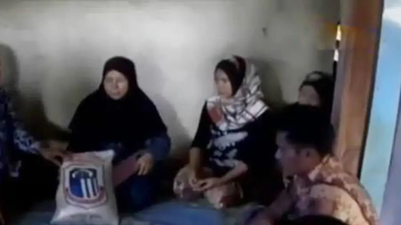 VIDEO: 2 Anak Korban Wanita Hamil Dumutilasi Diberi Beasiswa