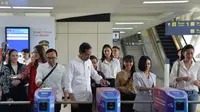 Presiden Joko Widodo (Jokowi) kembali menjajal LRT Jabodebek dari Stasiun Jatimulya, Bekasi menuju Stasiun Dukuh Atas, Jakarta, Kamis (10/8/2023). (Istimewa)
