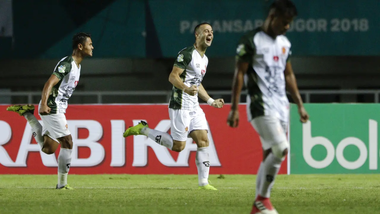PSMS Medan Vs PS Tira