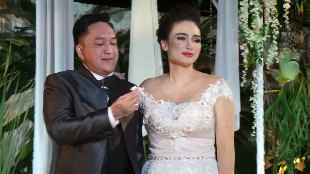 [Bintang] Febby Febiola dan Franky Sihombing