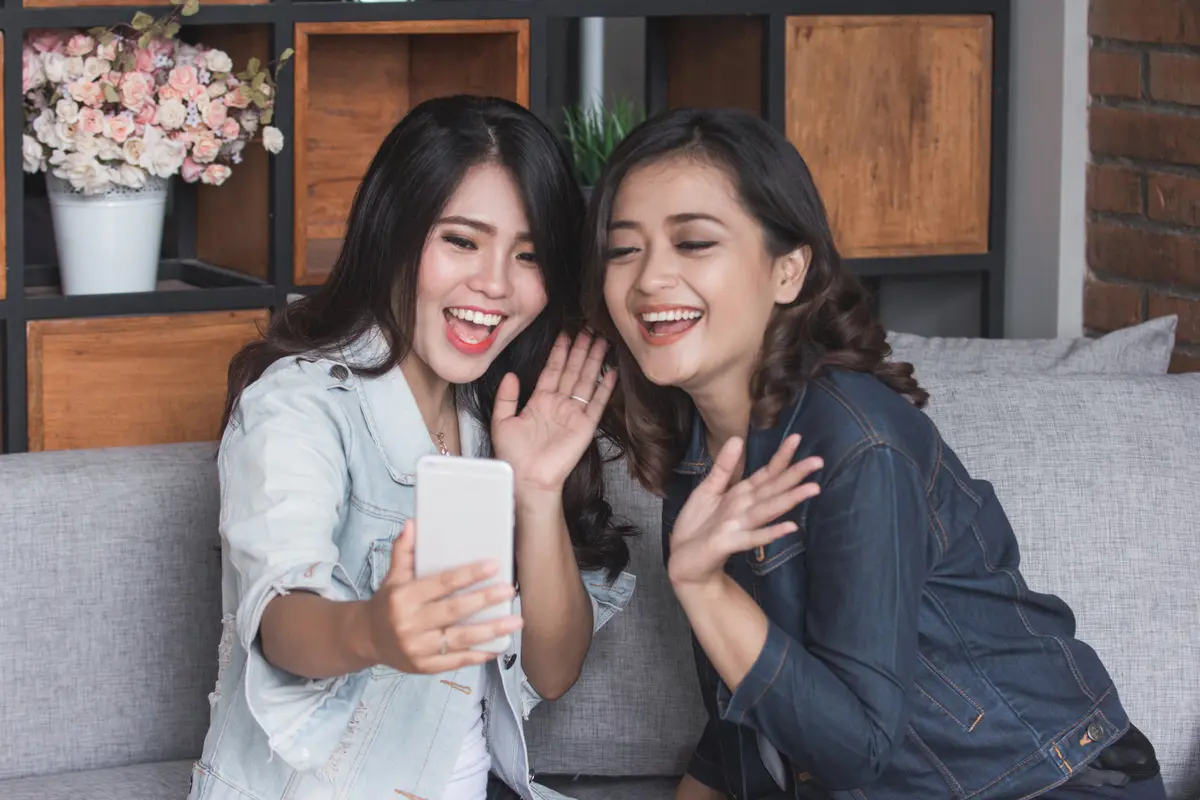 Ilustrasi greeting fans dengan idola