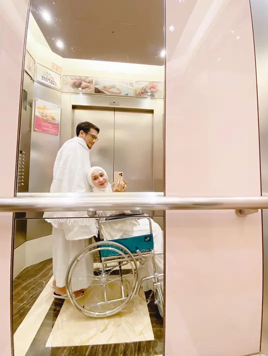 Dian Pelangi (Instagram/dianpelangi)