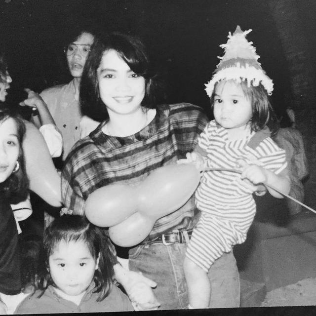 6 Potret Lawas Rieta Amilia Bareng Nagita Slavina dan Caca Tengker, Curi Perhatian