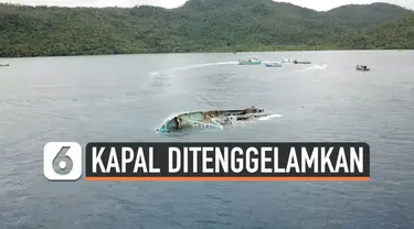 Sejumlah kapal ikan asing ilegal ditenggelamkan di perairan Natuna kepulauan Riau. Penenggelaman kapal ini dipimpin langsung Menteri Kelautan dan Perikanan, Susi Pudjiatuti.