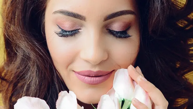 Cara Menebalkan Bulu Mata