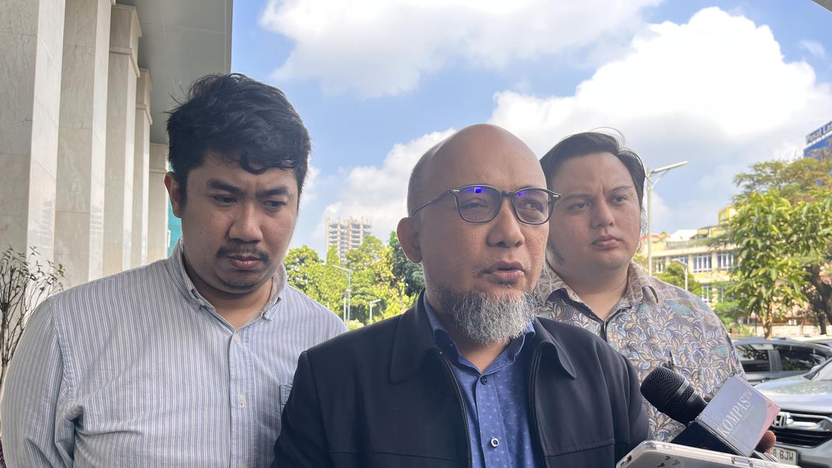 Novel Baswedan Ceritakan Beratnya Penyembuhan Mata Andrie Yunus Usai Disiram Air Keras