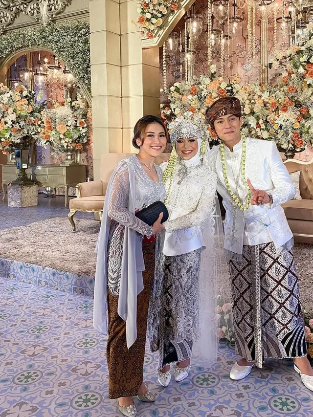 Dihadiri 30 Undangan, Ini 8 Potret Tamu di Akad Nikah Lesty Kejora dan Rizky Billar