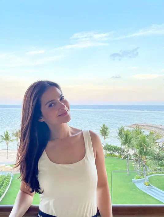 Cut Tari (Instagram/cuttaryofficial)