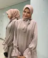 Indah Permatasari berhijab di Wedding Agreement The Series (Foto: instagram/@indahpermatas/@rahmifitria11)