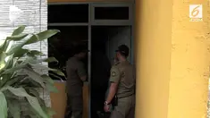 Razia yustisi gabungan Satuan Polisi Pamong Praja Daerah Istimewa Yogyakarta dan kabupaten Kulonprogo temukan 4 pasangan mesum sedang memadu kasih di dalam kamar hotel.