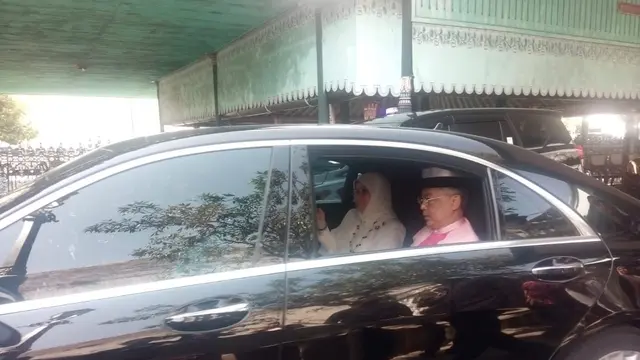 Raja Malaysia ke Kraton Yogya