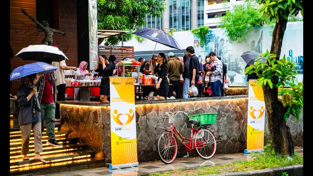 Never Stop Caring: HW Peduli Dukung UMKM dengan Pasar Takjil Gratis