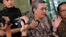 Tenaga Ahli Bidang Pengendali Operasi SKK Migas Gerhard Marten Rumeser mendatangi Gedung KPK, Jakarta, Kamis (22/5/14). (Liputan6.com/Faisal R Syam)