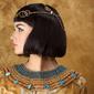 Terkenal karena kecantikannya, ternyata ratu Cleopatra memiliki beberapa cara alami untuk menjaga pesona cantiknya. Apa saja? (Sumber foto: pancarkanpesonamu)