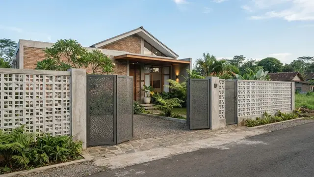 Model Gerbang Rumah Desa Modern yang Dipadukan Dengan Pagar Roste