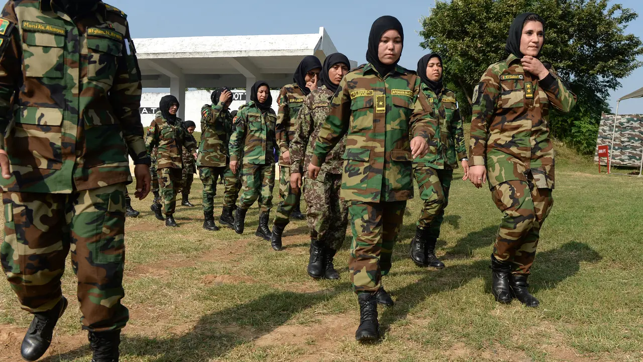 Latihan Tentara Perempuan Afghanistan