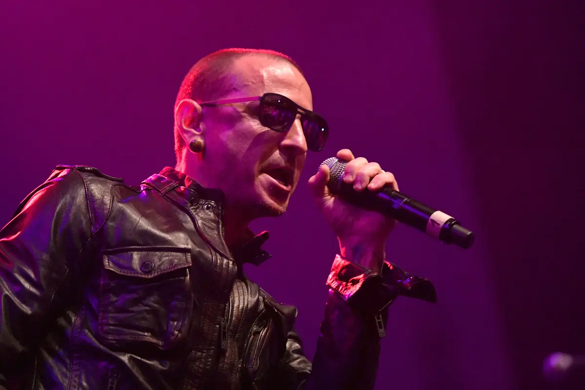 [Bintang] Chester Bennington
