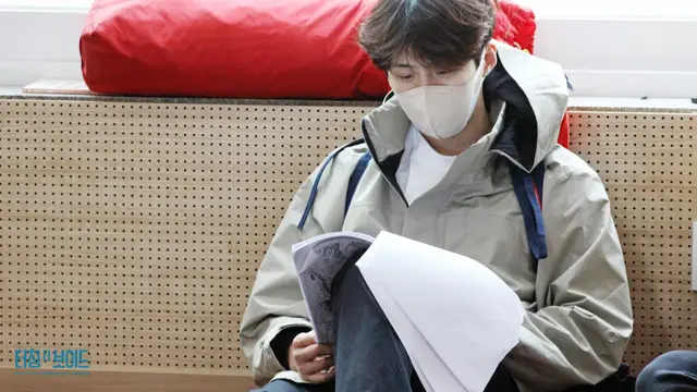 Kim Seon Ho. (Twitter/ thebestplays)