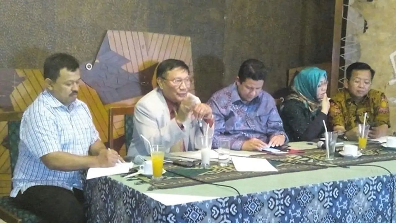 DPD MENGEVALUASI PILKADA SERENTAK 2015