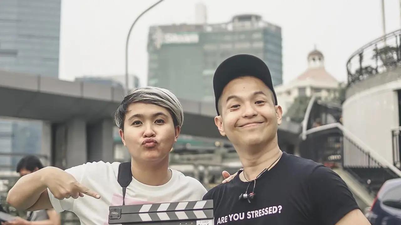 [Fimela] Ernest Prakasa film Imperfect