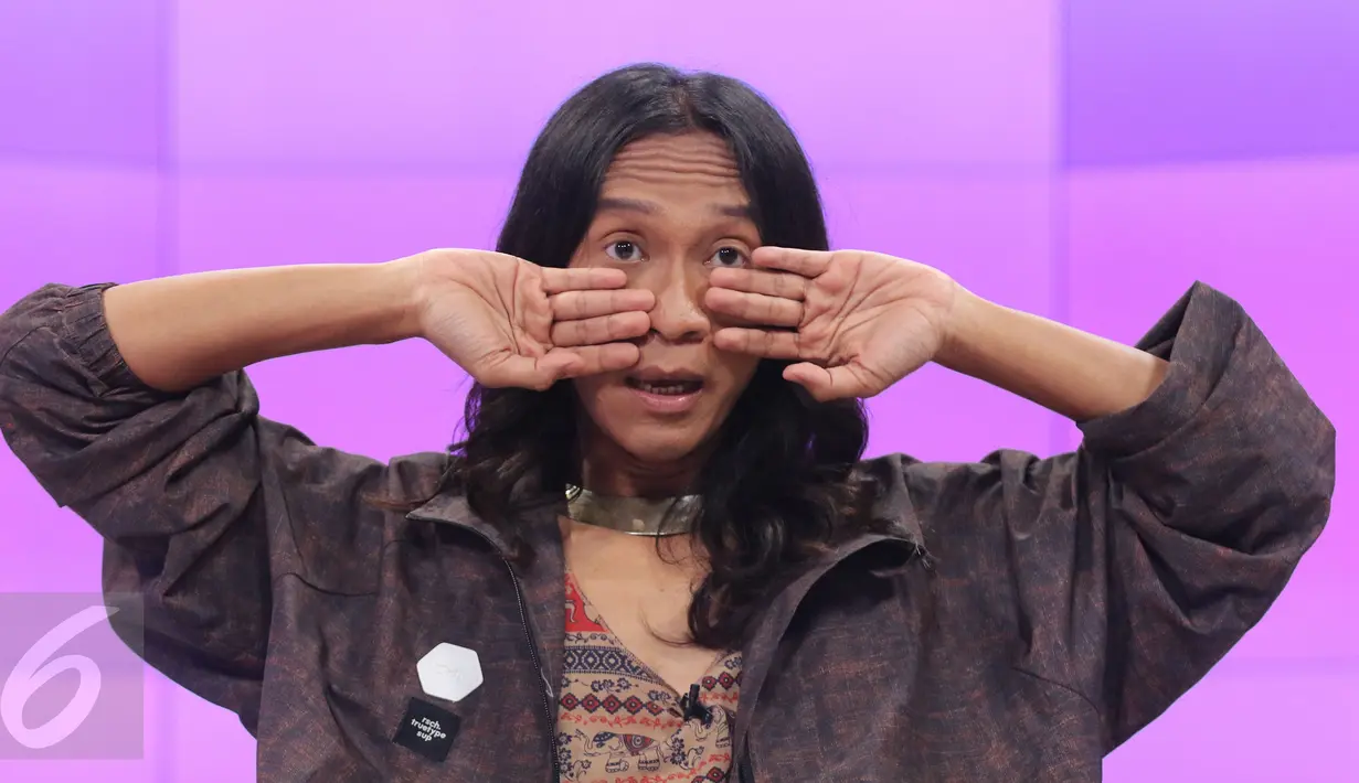 Aming Sugandhi saat berbagi cerita di acara Dear Haters, Jakarta, Kamis (8/9). Aming mengaku sangat sedih ketika istrinya mengalami keguguran. (Liputan6.com/Herman Zakharia)
