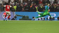 Arsenal Kandas Dramatis dari PSG di Final Liga Champions, Momen Gabriel Gagal Eksekusi Penalti Disamakan dengan John Terry di Tahun 2008
