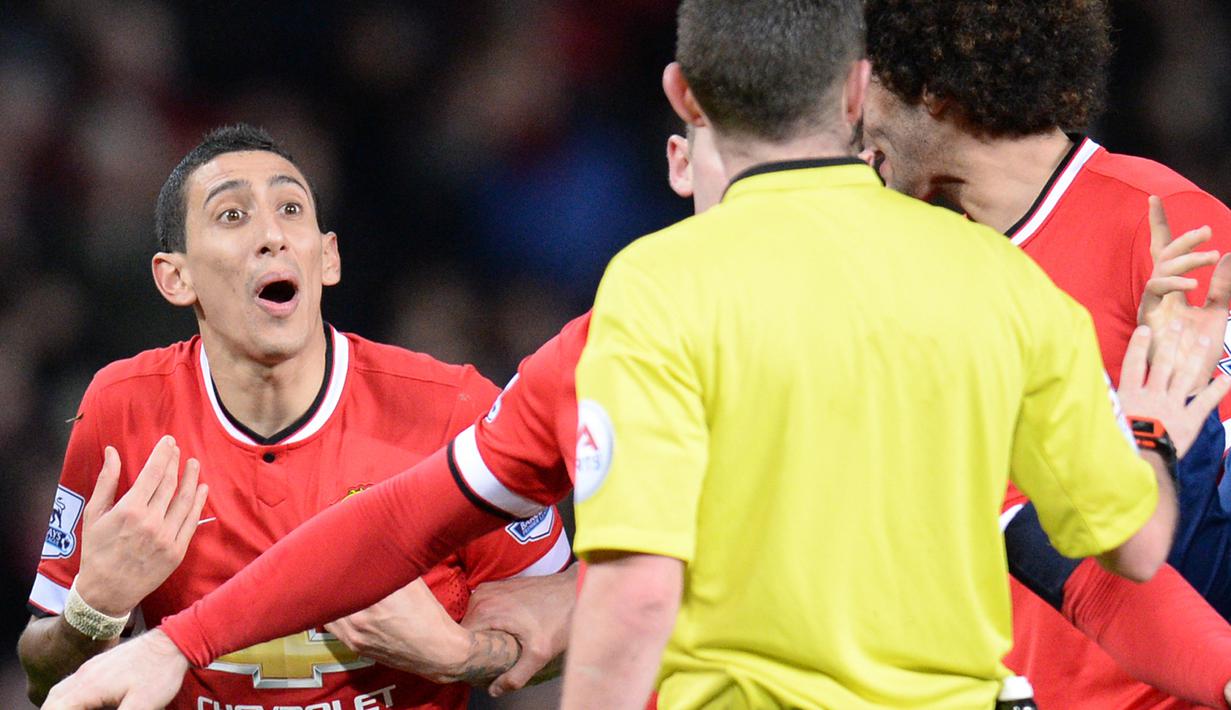 Angel Di Maria (kiri) berada pada urutan kedua pemain yang dijual mahal oleh Manchester United ke klub Eropa lainya. Di Maria dijual ke PSG pada musim 2015-2016 dengan nilai transfer sebesar 63 juta pounds. (AFP/Oli Scarff)