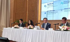 Jajaran Direksi PT MSIG Life Insurance Indonesia Tbk: Direktur Eiji Takahashi, Direktur Elly Susanti, Presiden Direktur Wianto Chen, dan Direktur Herman Sulistyo dalam MSIG Life Public Expose 2026 di Jakarta, Selasa (27/10/2026).