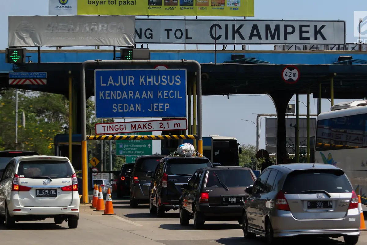 Arus Balik di Gerbang Tol Cikampek Masih Lengang