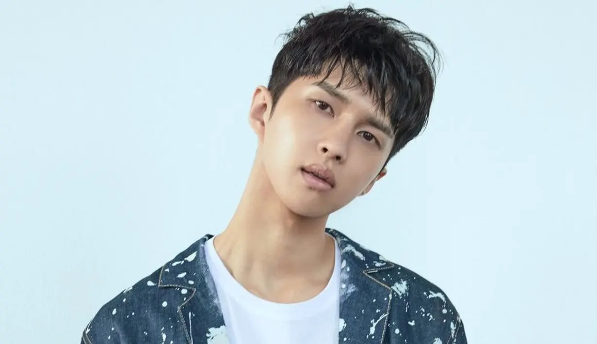 Ken VIXX mempunyai kemampuan falsetto yang luar biasa. Ia kerap menuai decak kagum dari publik terkait kemampuan vokalnya. (Foto: soompi.com)