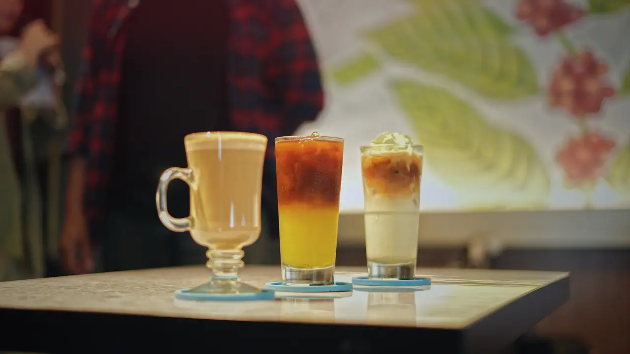 Sensasi Manis Segar Alami Hadir Saat Kopi Menyatu Dengan Tebu
