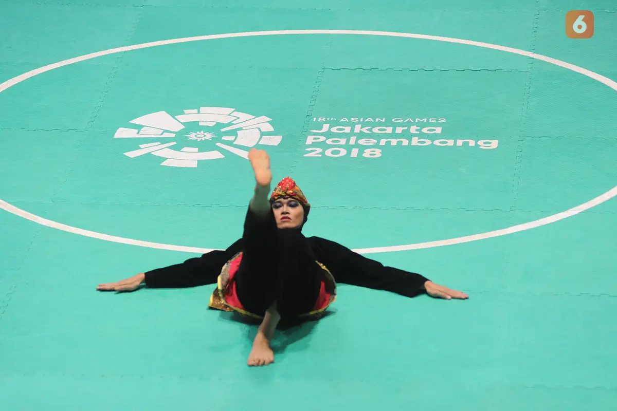 Silat : Puspa Arumsari