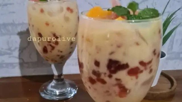 Resep es mangga sago ala Hong Kong yang nikmat jadi menu buka puasa bersama. (dok. Cookpad @DapurOlive)