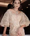 Patah hati, nampaknya pernah dirasakan oleh sebagian besar orang. Salah satunya adalah Luna Maya. Nah, kalau banyak orang meminta saran agar sembuh dari patah hati, menurut Luna tak ada tips dan tricknya. (Instagram/lunamaya)