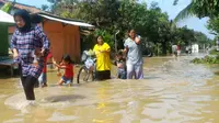 Banjir merendam 11 desa di empat kecamatan di Kabupaten Cilacap, Jawa Tengah. (Foto: Liputan6.com/Muhamad Ridlo)