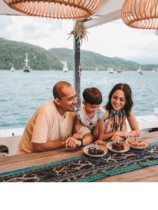 6 Potret Andien Aisyah dengan Keluarga Kecilnya, Umumkan Kehamilan Kedua