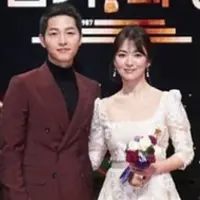 Patah hati kembali dirasakan para pecinta drama Korea lantaran sang idola akan segera menikah. Pasangan kekasih Song Joong Ki dan Song Hye Kyo telah menetapkan tanggal pernikahan mereka. (Instagram/Kyo1122)