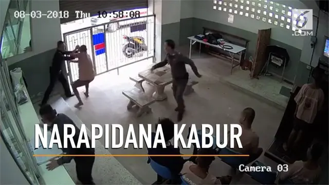 Rekaman CCTV yang menunjukkan upaya narapidana kabur dari penjagaan polisi di pengadilan.