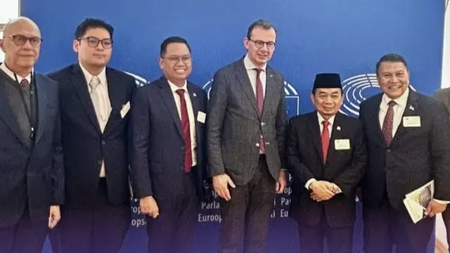 Badan Kerja Sama Antar-Parlemen (BKSAP) DPR RI yang terdiri dari Mardani Ali Sera, Ravindra Airlangga, Bramantyo Suwondo, dan Jazuli Juwaini melakukan rangkaian pertemuan dengan beberapa pimpinan komite parlemen di Uni Eropa.