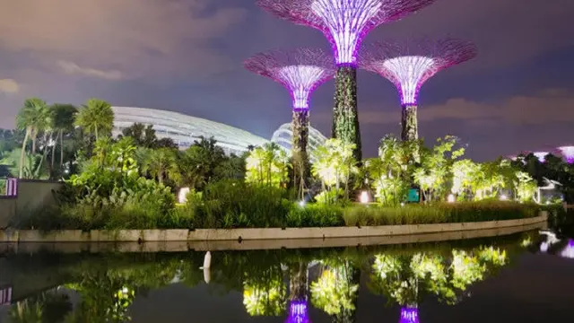 Singapura, Kota termahal di dunia (via: www.cbsnews.com)