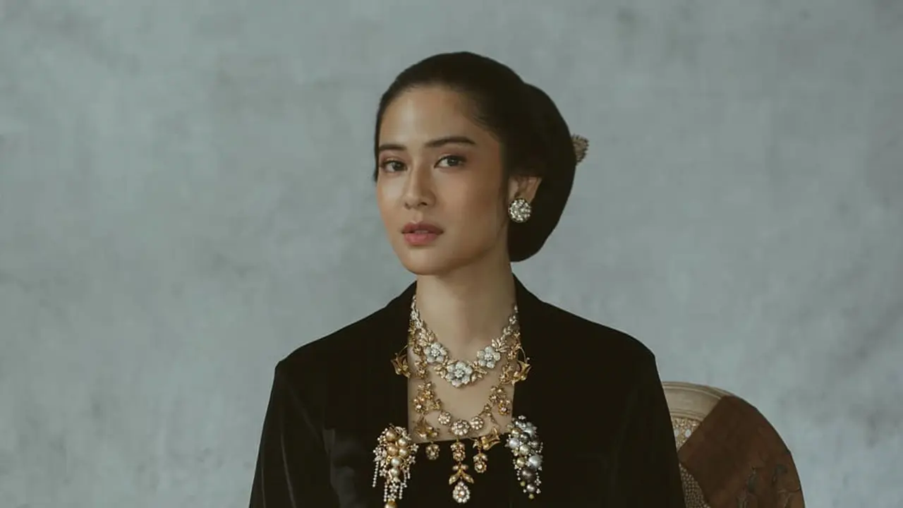 Dian Sastrowardoyo