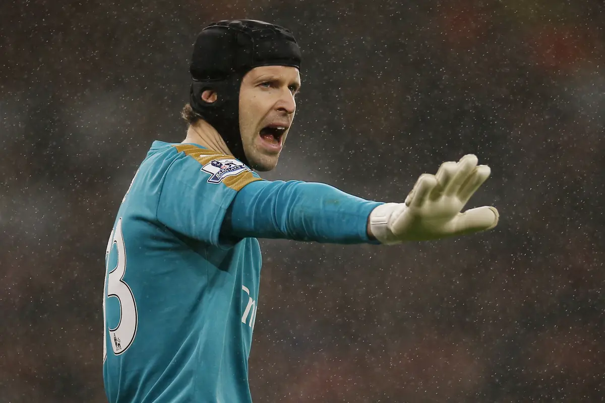 Arsenal Terpuruk, Cech Tetap Dapat Penghargaan