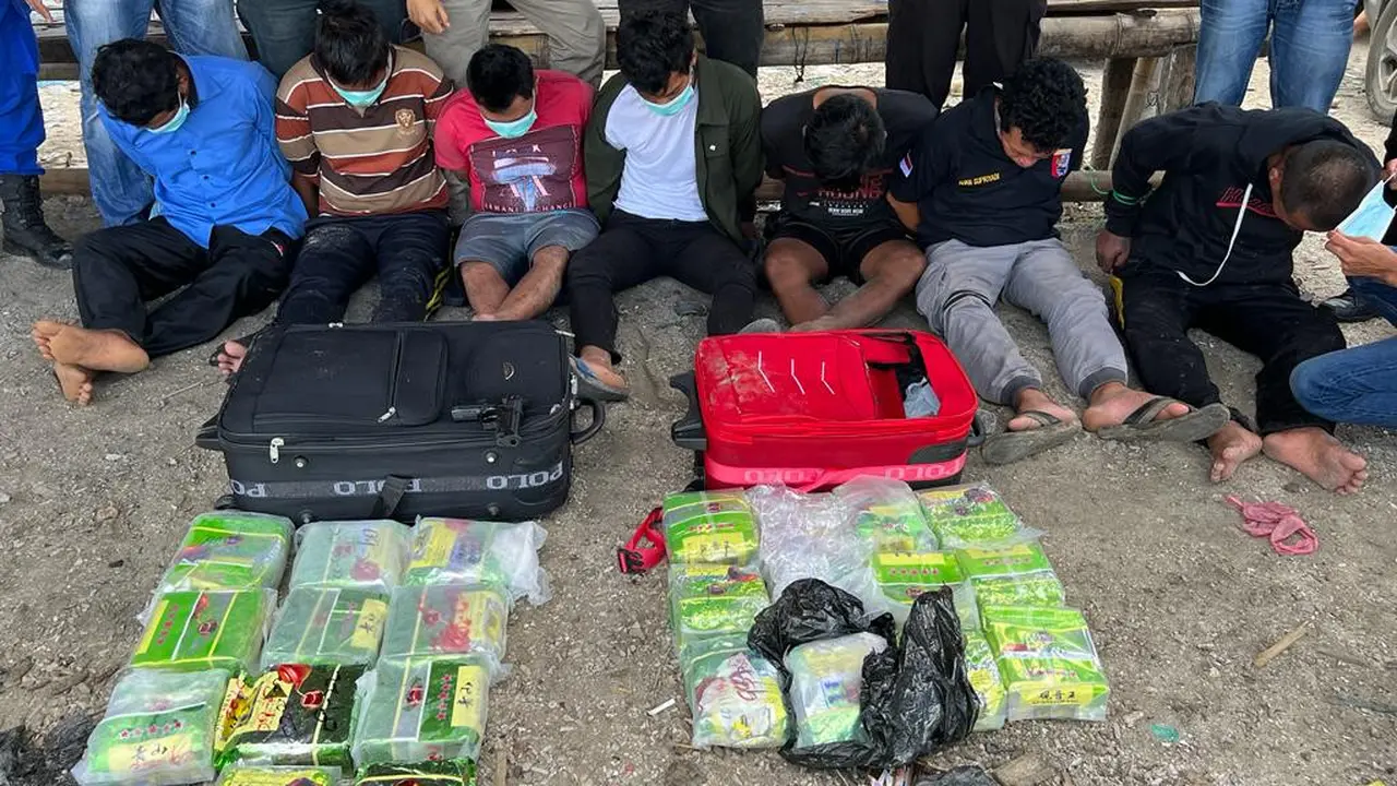 Polisi Tangkap Penyelundupan Sabu Di Pesisir Pantai Kabupaten Pandeglang. (Dokumentasi Polres Pandeglang).