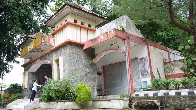 Wisata Pemandian Sumber Corah