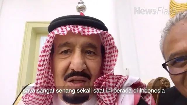 Kunjungan Raja Salman bin Abdulaziz ke Istana Bogor menyisakan cerita menarik, dimana saat acara jamuan makan siang di Istana Bogor, di sela acara formal itu, Presiden Jokowi membuat sebuah Video Blog atau Vlog bersama dengan Raja Salman.