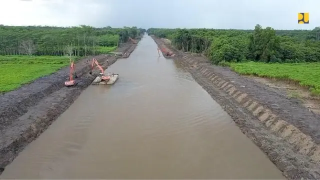 Kementerian PUPRtengah melakukan rehabilitasi dan peningkatan jaringan irigasi di kawasan food estate di Kalimantan Tengah (Kalteng).
