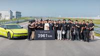 Xpeng P7 berhasil mencetak rekor baru dalam uji ketahanan 24 jam dengan jarak tempuh 3.961 km (Paultan.org)