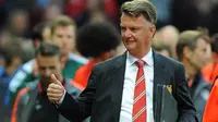 Louis van Gaal (EPA/Peter Powell)