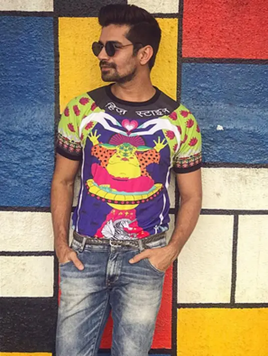 “Itu masih temen. Orangnya enak diajak ngobrol, lucu juga, ya dia bisa ngambil hati aku,” tutur Jedar. (Instagram/vishal.singh786)